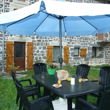 La Pause Auvergnate Holiday home